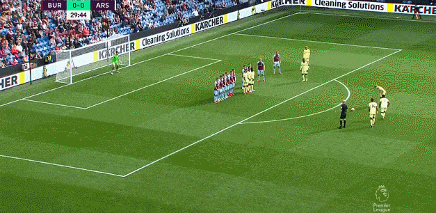 29分大败想起他了？湖人球迷群体高呼勒布朗！美网友让东里给老詹道歉