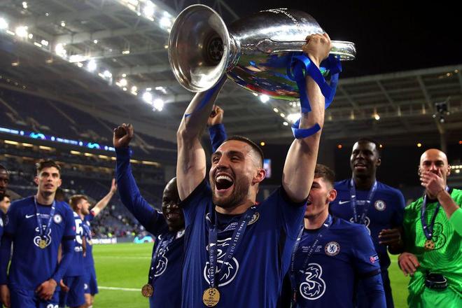 斯基拉：伊尔迪兹要求600万欧年薪，尤文可能报价500万加奖金