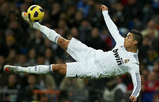 阿尔瓦雷斯：我们太需要这场胜利了，很开心今天能取得进球