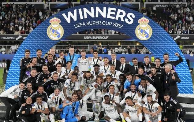 斯洛特：在利物浦每天都得证明自己，不能说拿过冠军就没问题